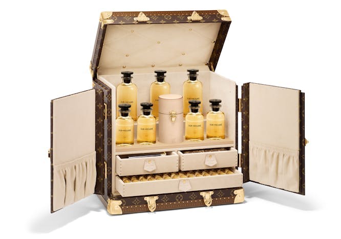 furniture cabinet medicine chest bottle box