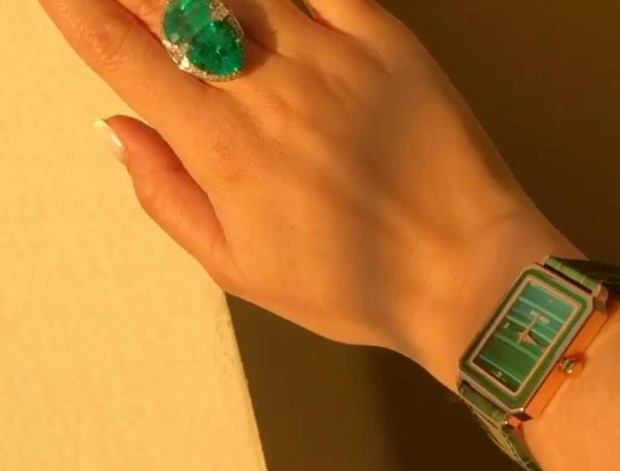 person human wristwatch accessories accessory jewelry gemstone