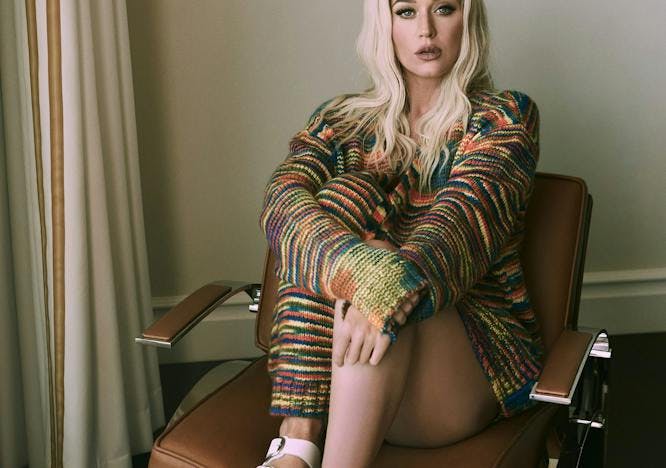 Katy Perry pour L'OFFICIEL USA Été 2021.