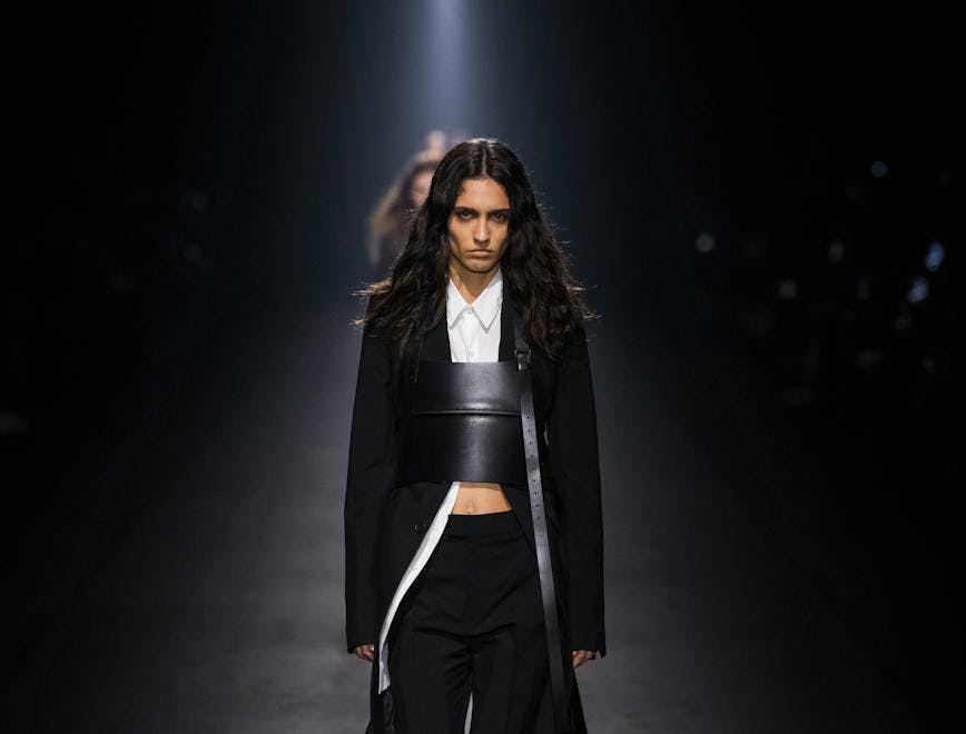 ann demeulemeester fashion show paris fashion week ready to wear fashion collection spring summer 2024 ss24 runway catwalk models paris fashion formal wear suit long sleeve coat adult female person woman