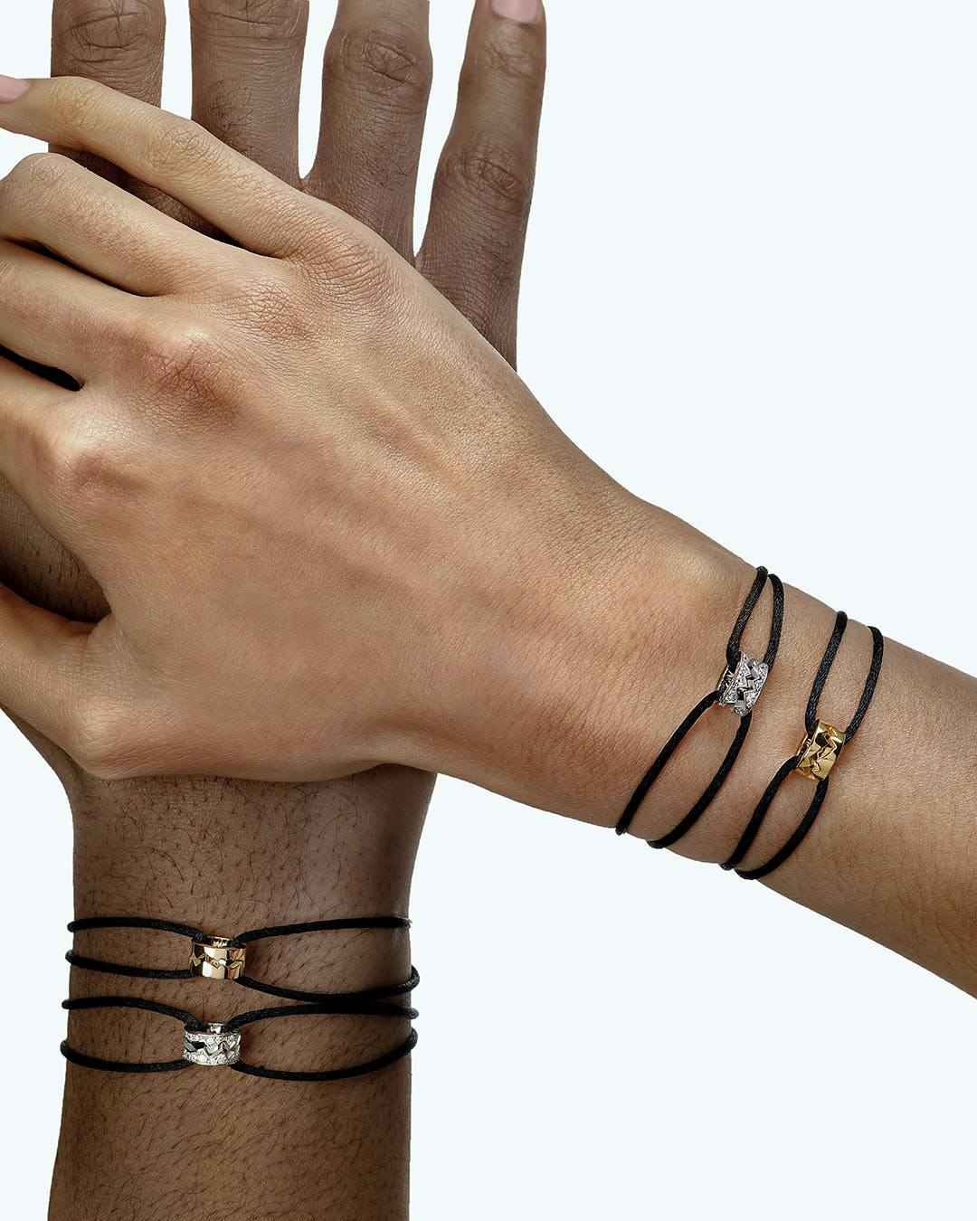 body part hand person wrist accessories bracelet jewelry finger