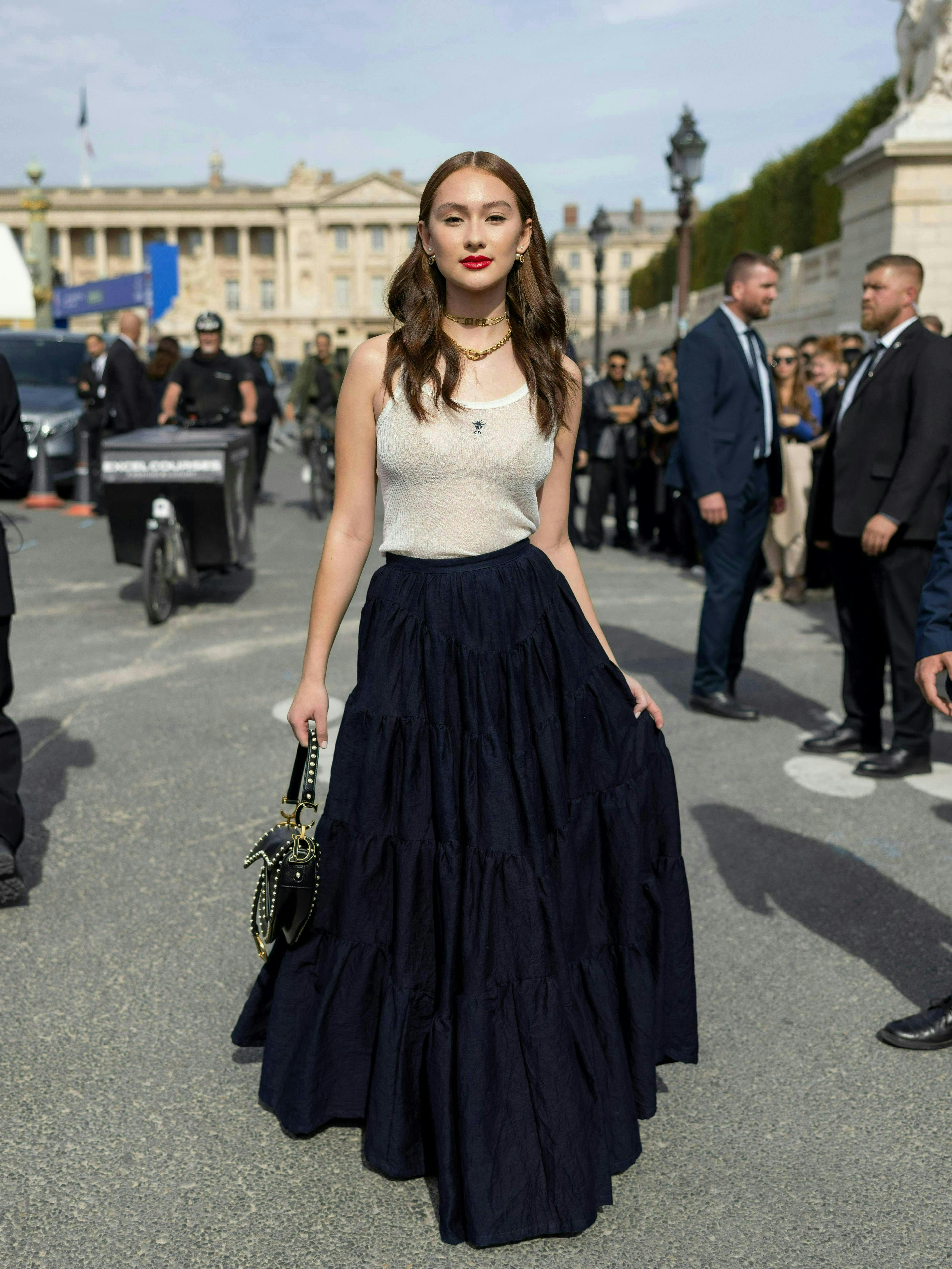 Lola Tung au défilé Christian Dior printemps-été 2024. © Getty Images